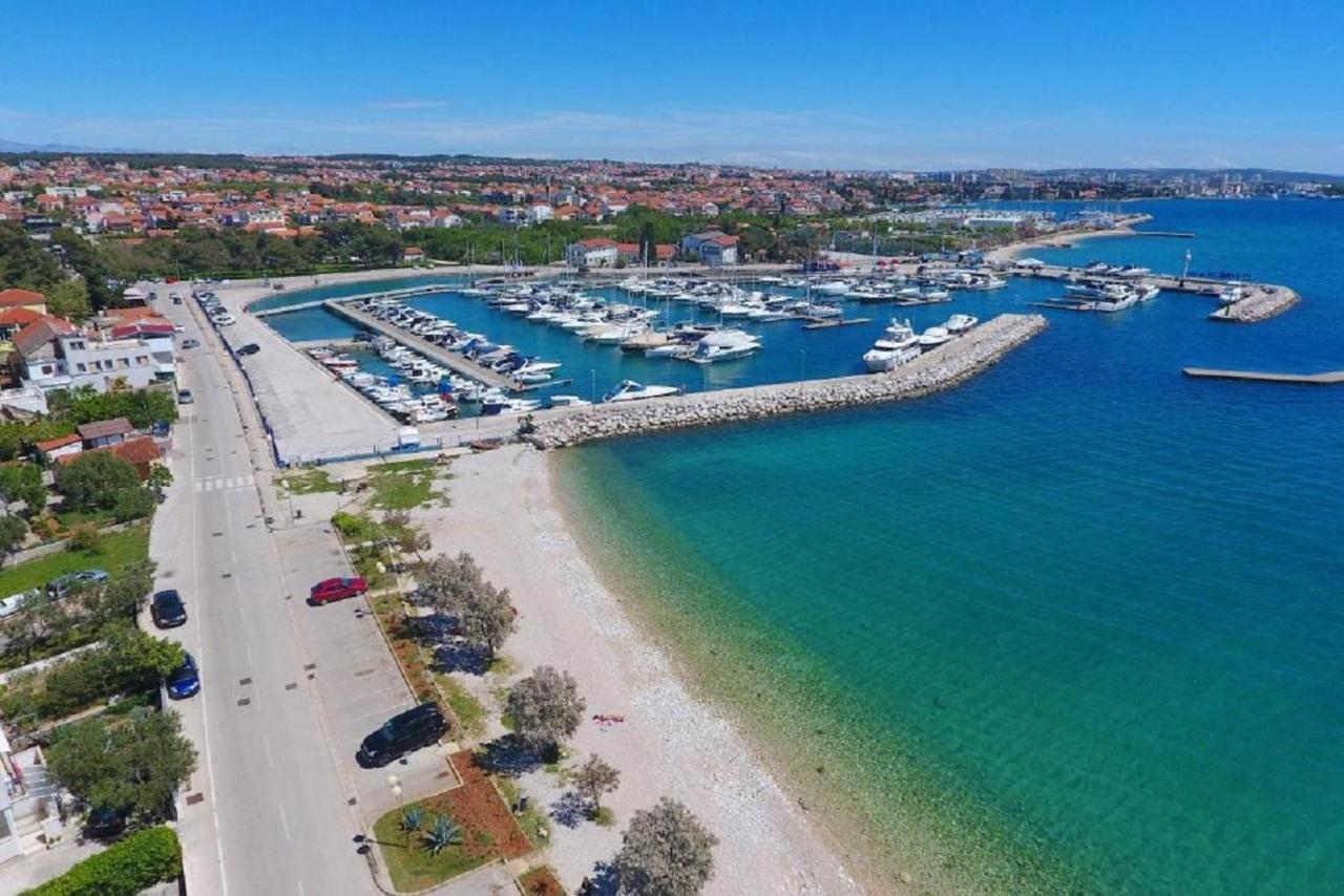 Perica Apartment And Perica Room With Separate Entrance Zadar Exteriör bild