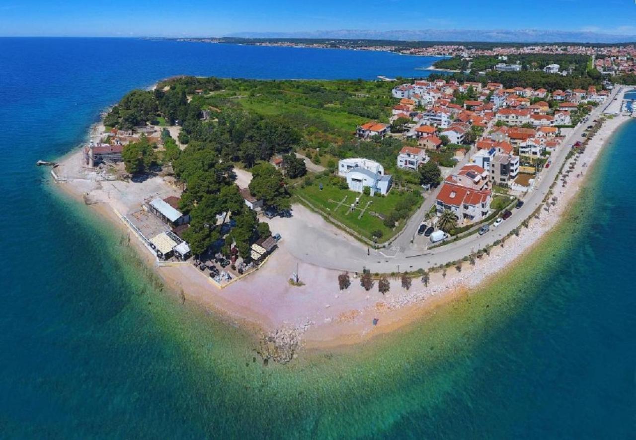Perica Apartment And Perica Room With Separate Entrance Zadar Exteriör bild